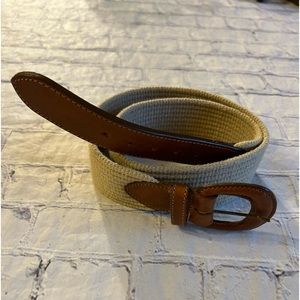 LANDS END WOMENS BROWN LEATHER WITH TAN WOVEN BAND BELT USA MADE SIZE SMALL